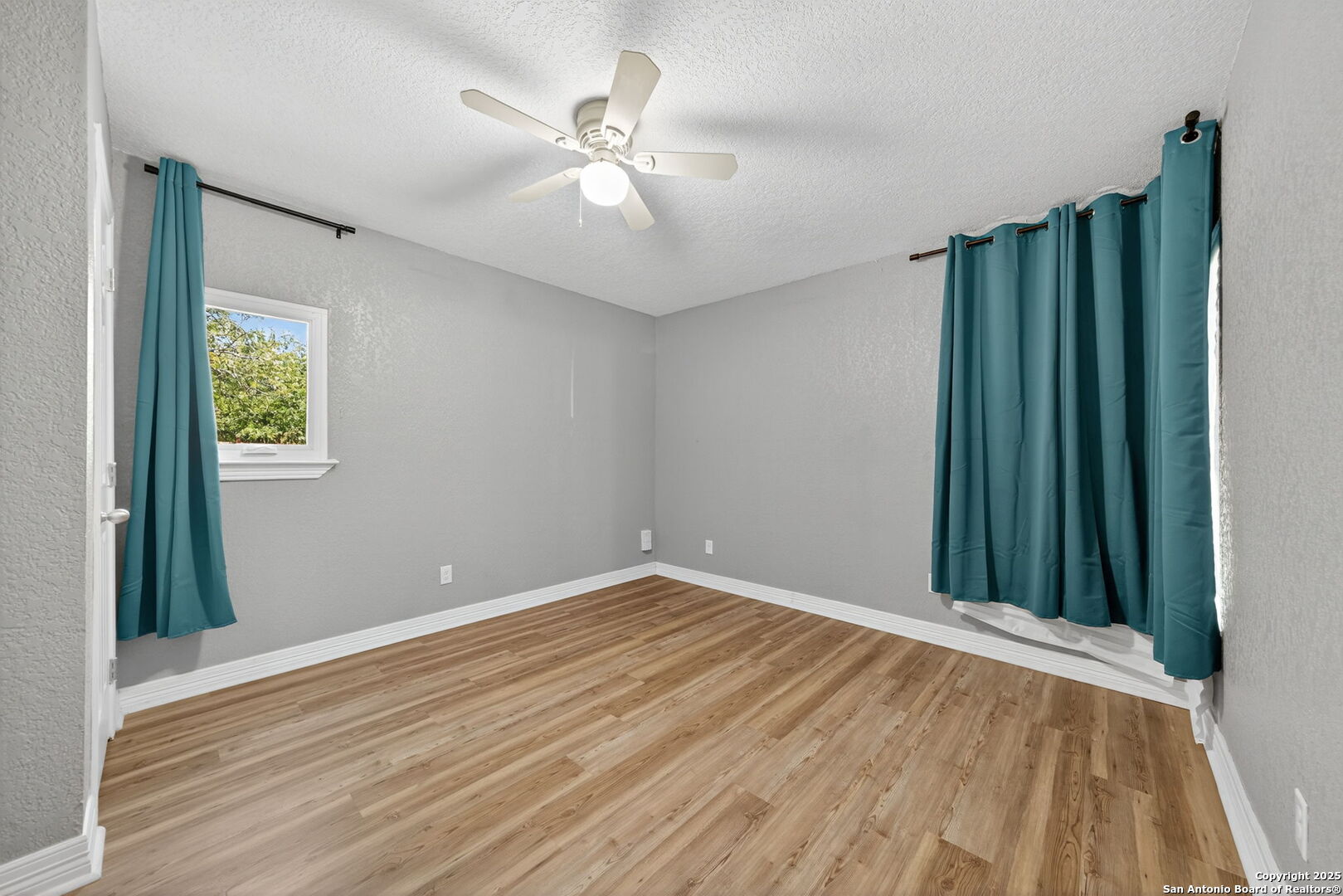 139 Timberlane Dr, San Antonio, TX 78209