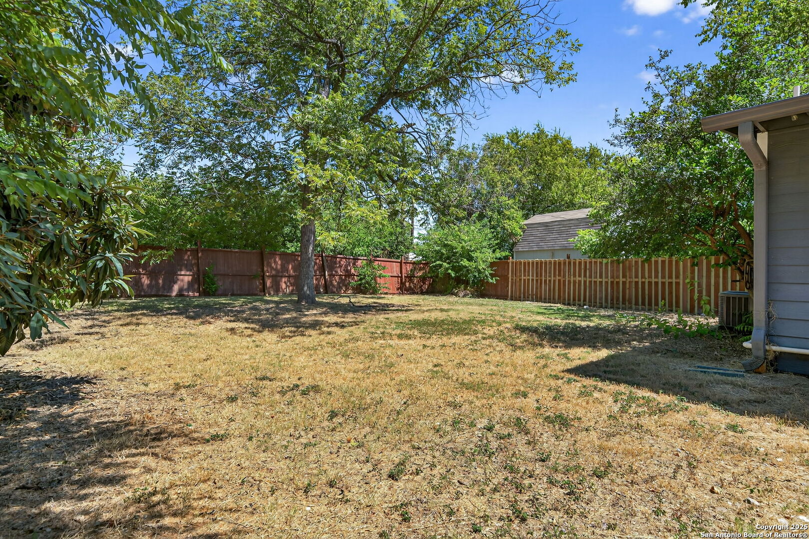 139 Timberlane Dr, San Antonio, TX 78209