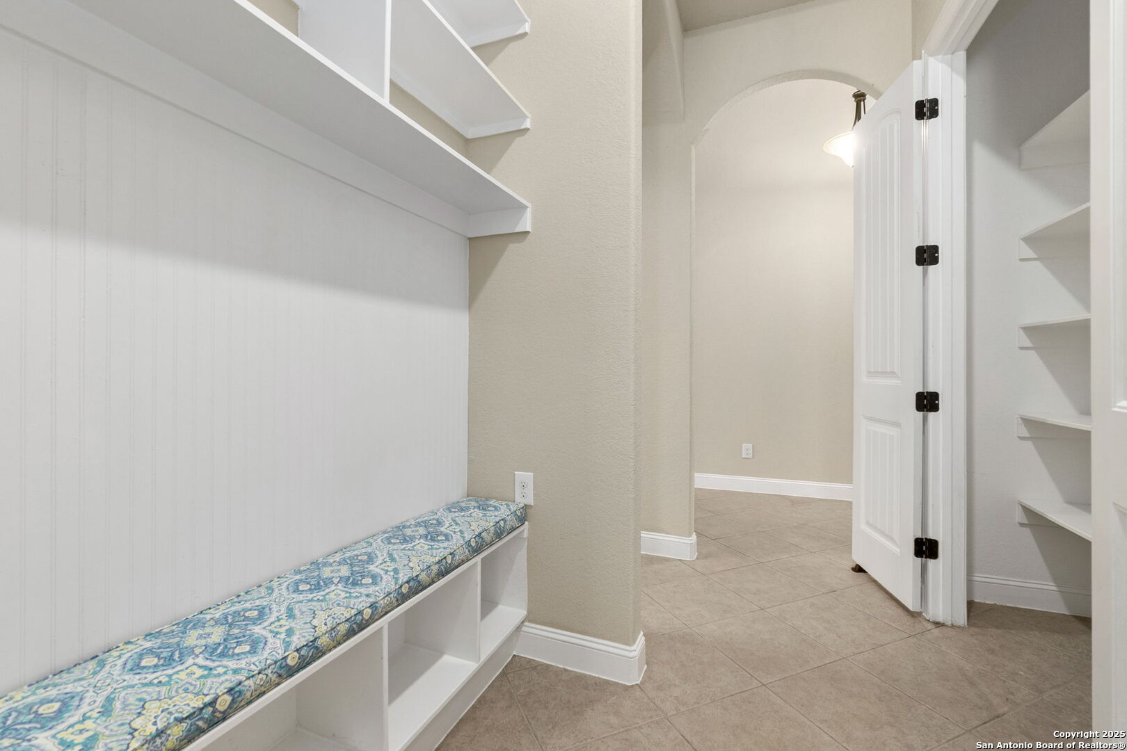 Garage Entry to Mud Room How Convenient