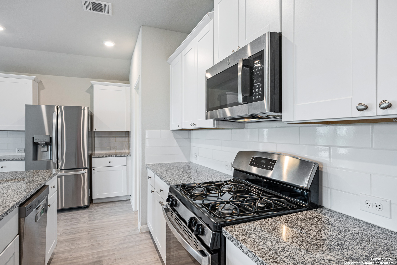 15214 Counterpoint, San Antonio, TX 78245