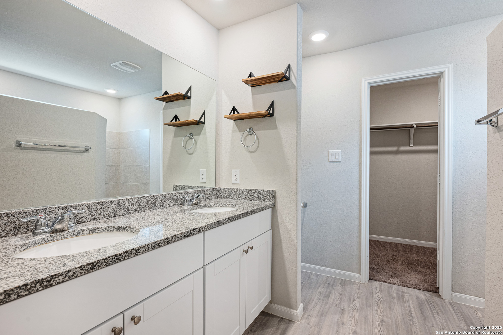 15214 Counterpoint, San Antonio, TX 78245