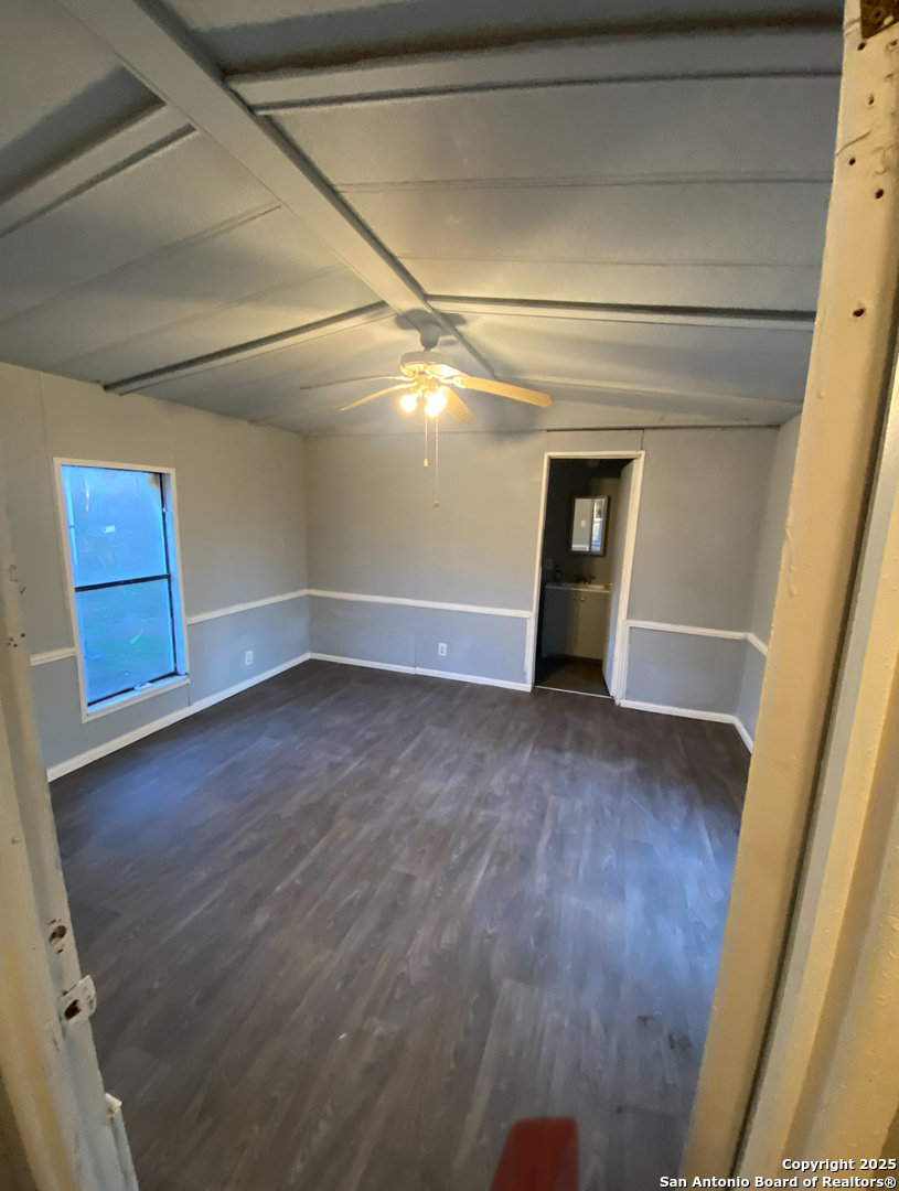 1311 W Hein Rd, #20, San Antonio, TX 78220