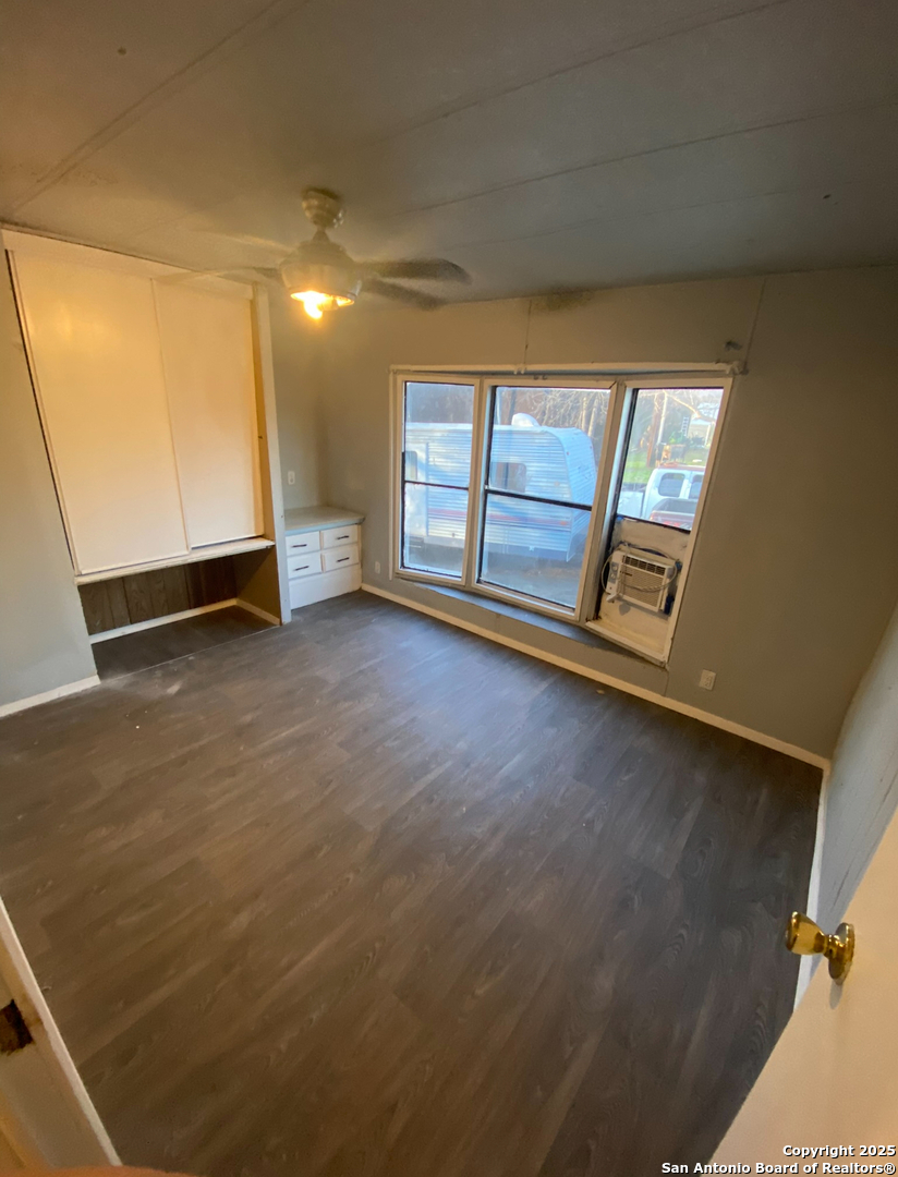 1311 W Hein Rd, #20, San Antonio, TX 78220