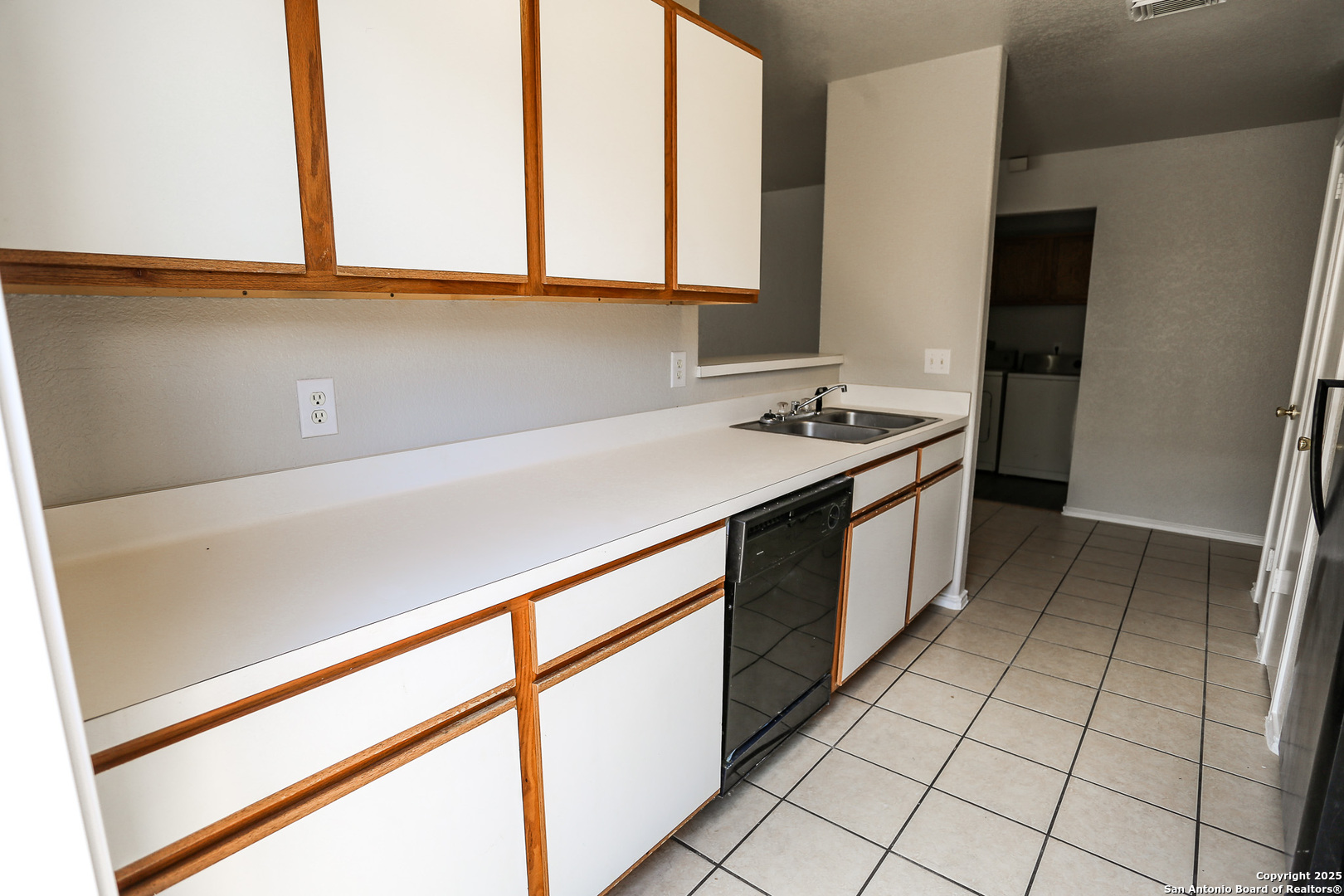 9603 SEKULA DR, San Antonio, TX 78250