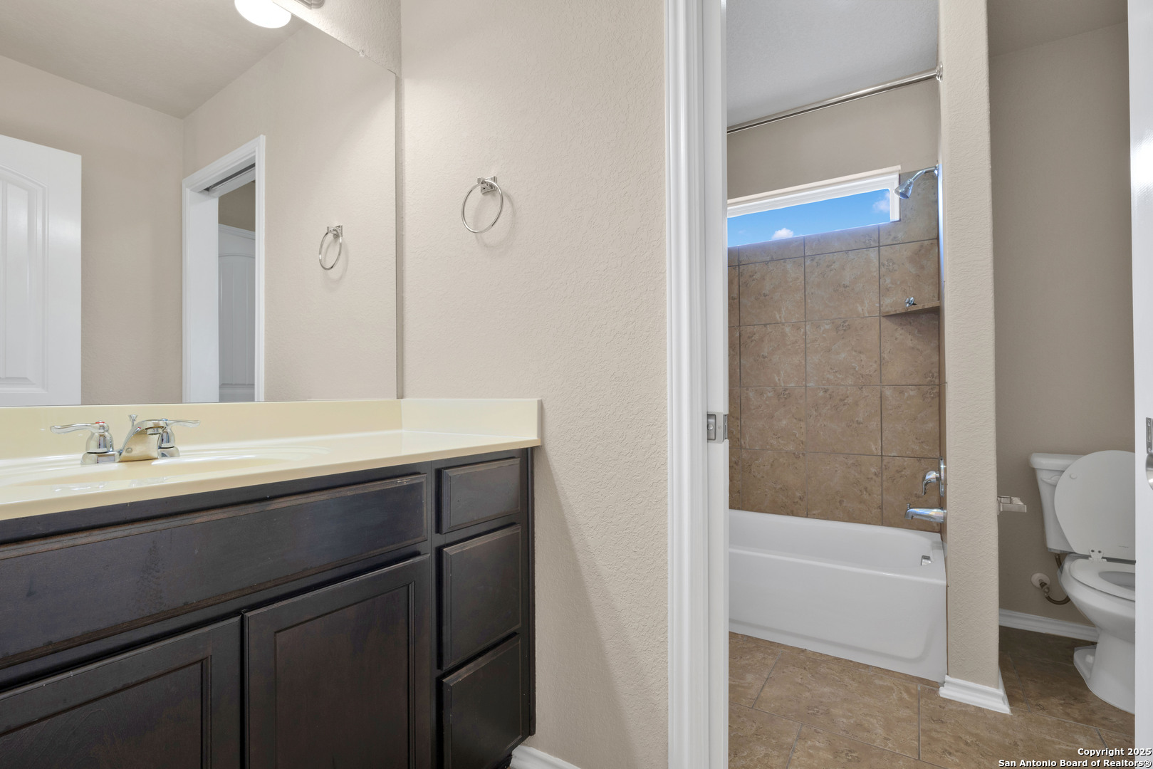 6726 INDIAN LDG, San Antonio, TX 78253