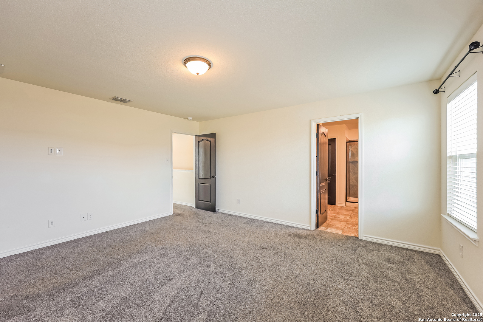 9839 OVERLOOK CYN, San Antonio, TX 78245
