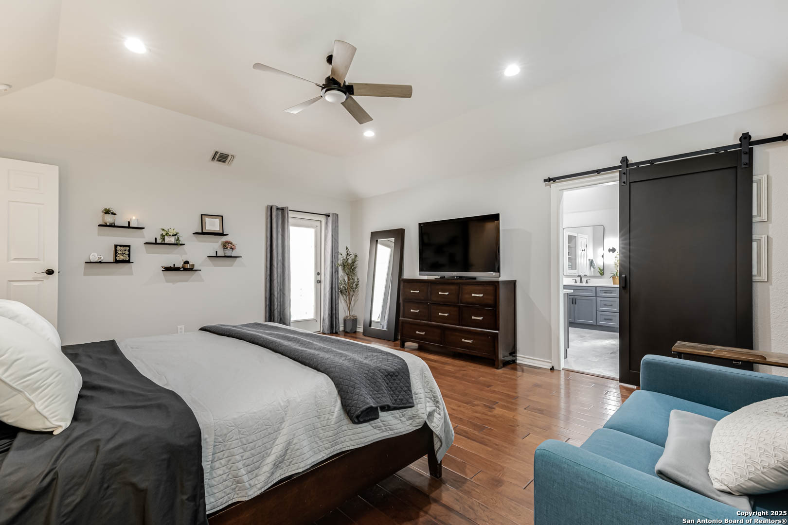 Downstairs Primary Bedroom