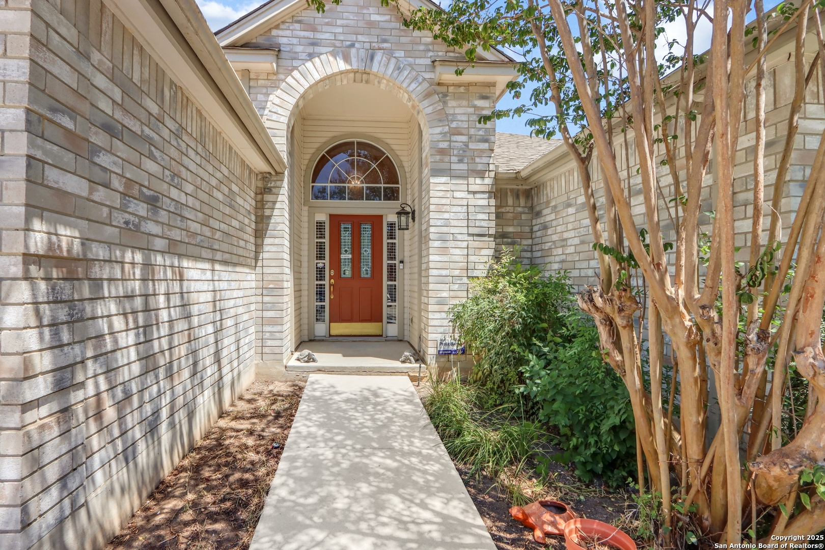 Photo 3 of Single family home for sale at 15306 Spring, San Antonio, TX 78247 | MLS# 1897298 | Listing updated on 2025-09-24