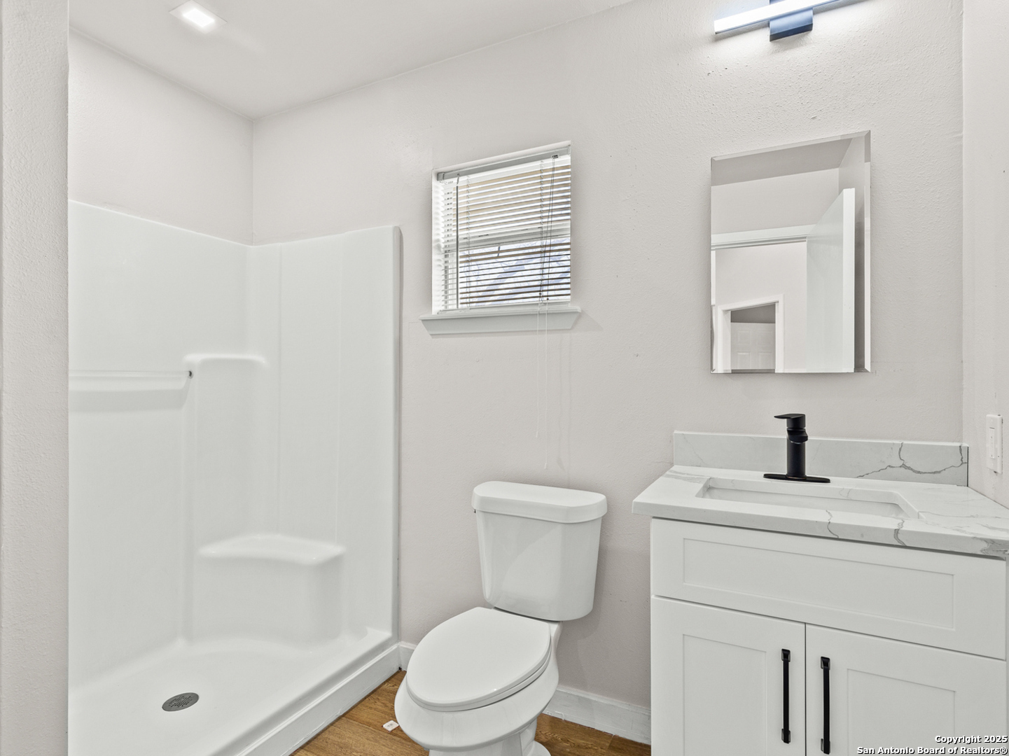 207 Alvarez, #2, San Antonio, TX 78204