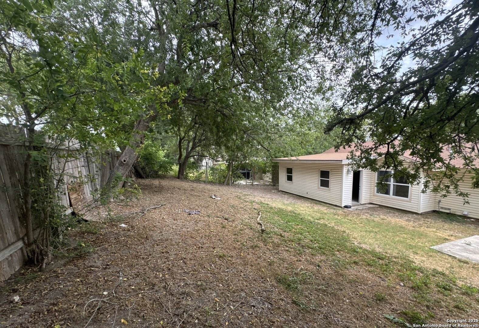 Homes for sale in Live Oak, TX | 7501 Leafy Hollow, Live Oak, TX 78233 | MLS# 1897392