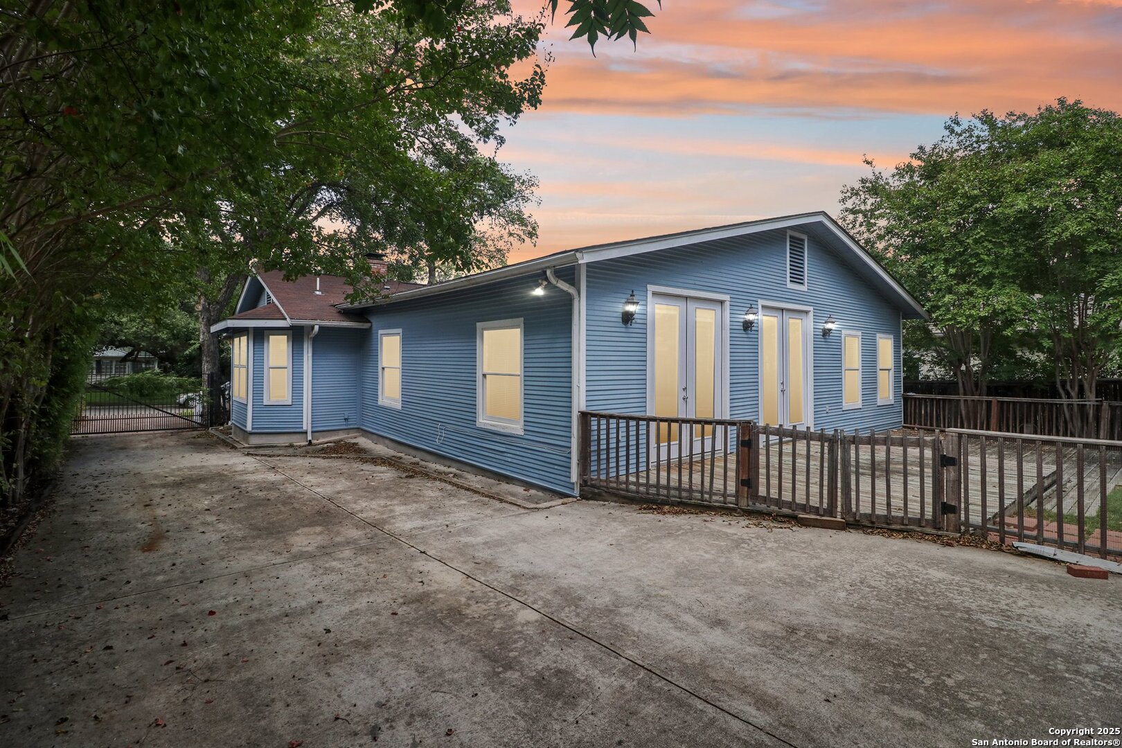 838 WILTSHIRE AVE, Terrell Hills, TX 78209