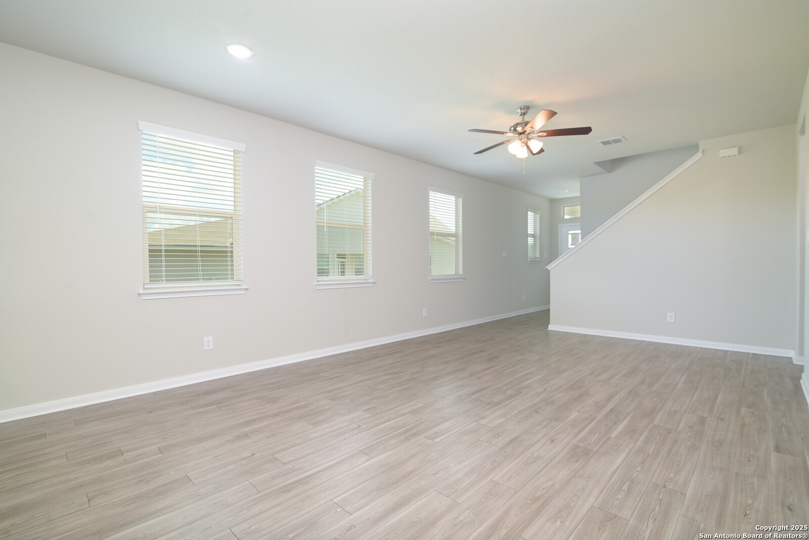 209 Joseph Cir, Cibolo, TX 78108