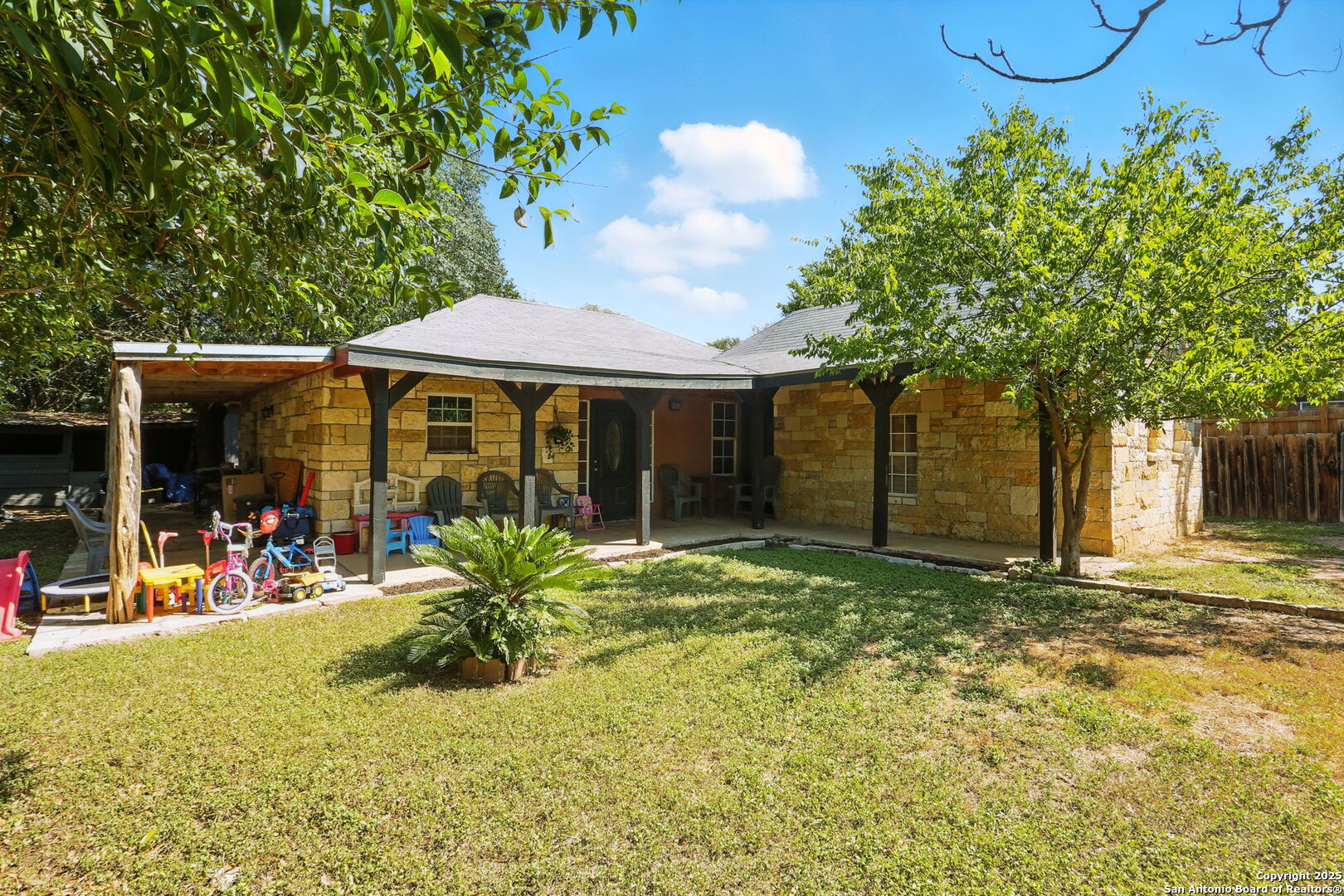 Property photo 3