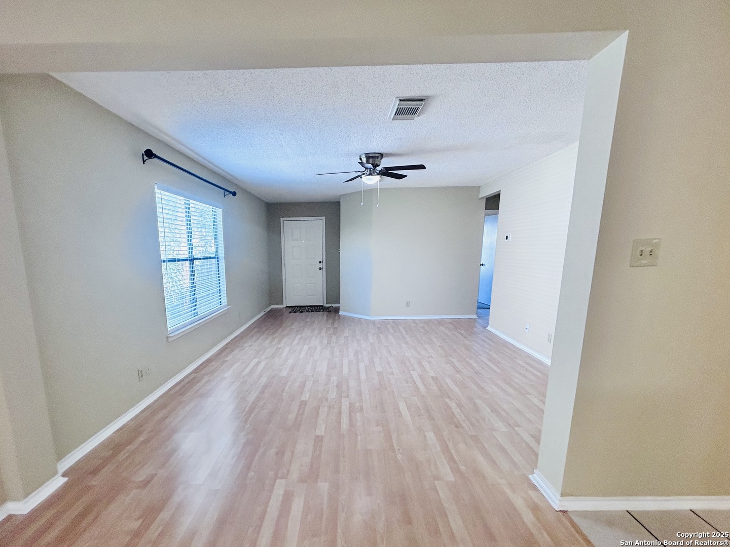 13823 Villa Camino, San Antonio, TX 78233