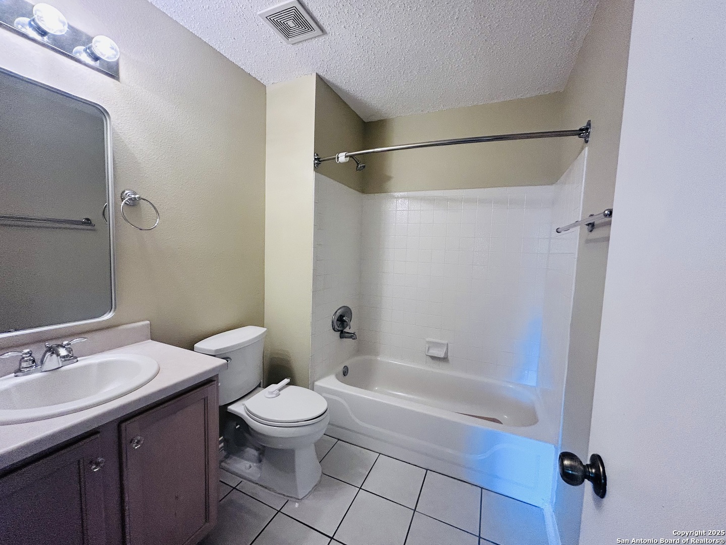 13823 Villa Camino, San Antonio, TX 78233