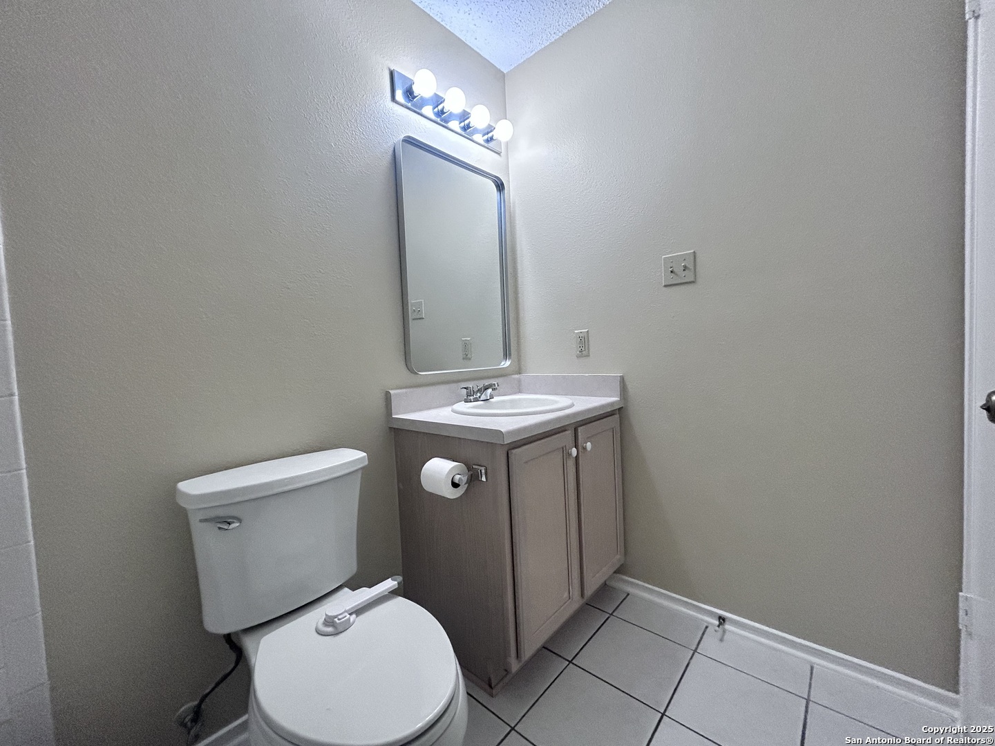 13823 Villa Camino, San Antonio, TX 78233