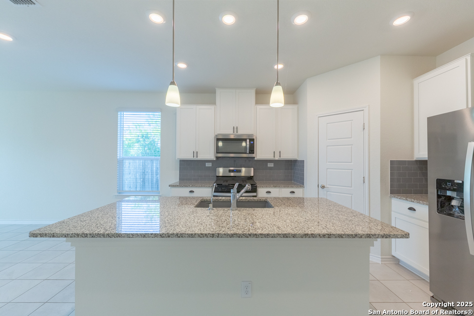 9515 Braman Pt, Converse, TX 78109