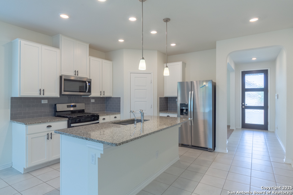 9515 Braman Pt, Converse, TX 78109