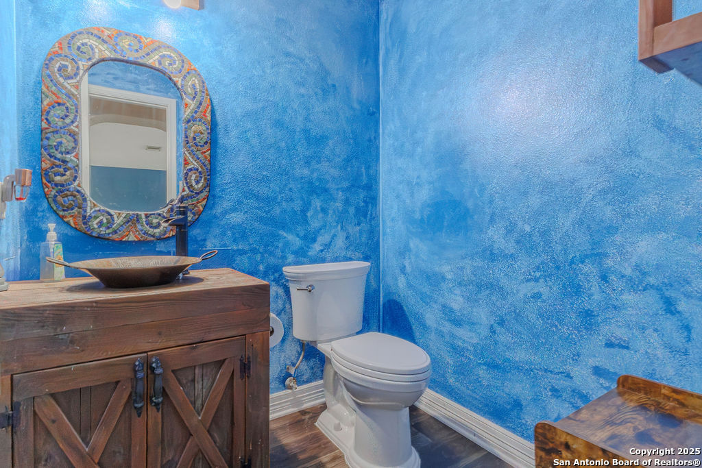 Downstairs Half Bathroom