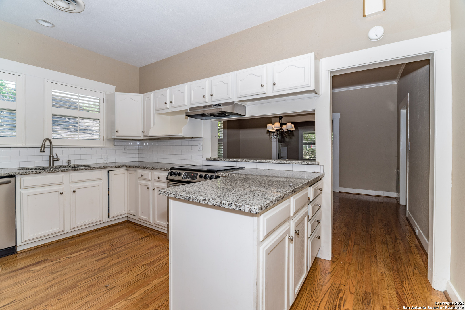 126 NORMANDY AVE, Alamoheights, TX 78209