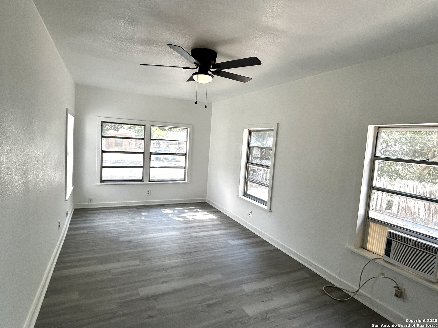 1506 N Avenue E, Beeville, TX 78102