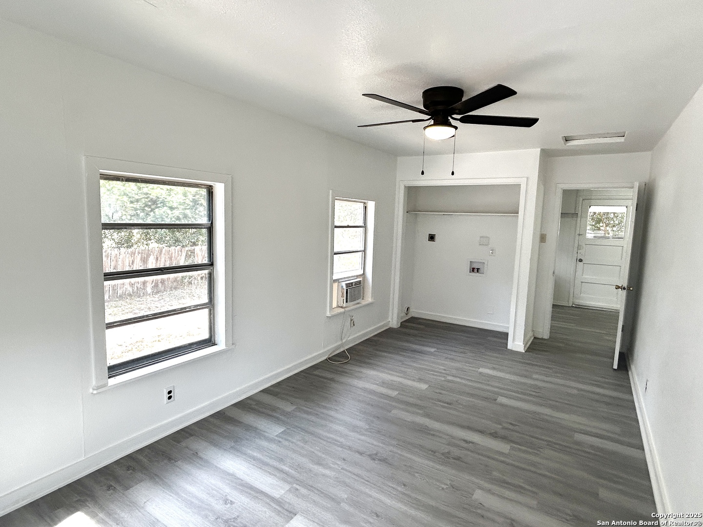 1506 N Avenue E, Beeville, TX 78102