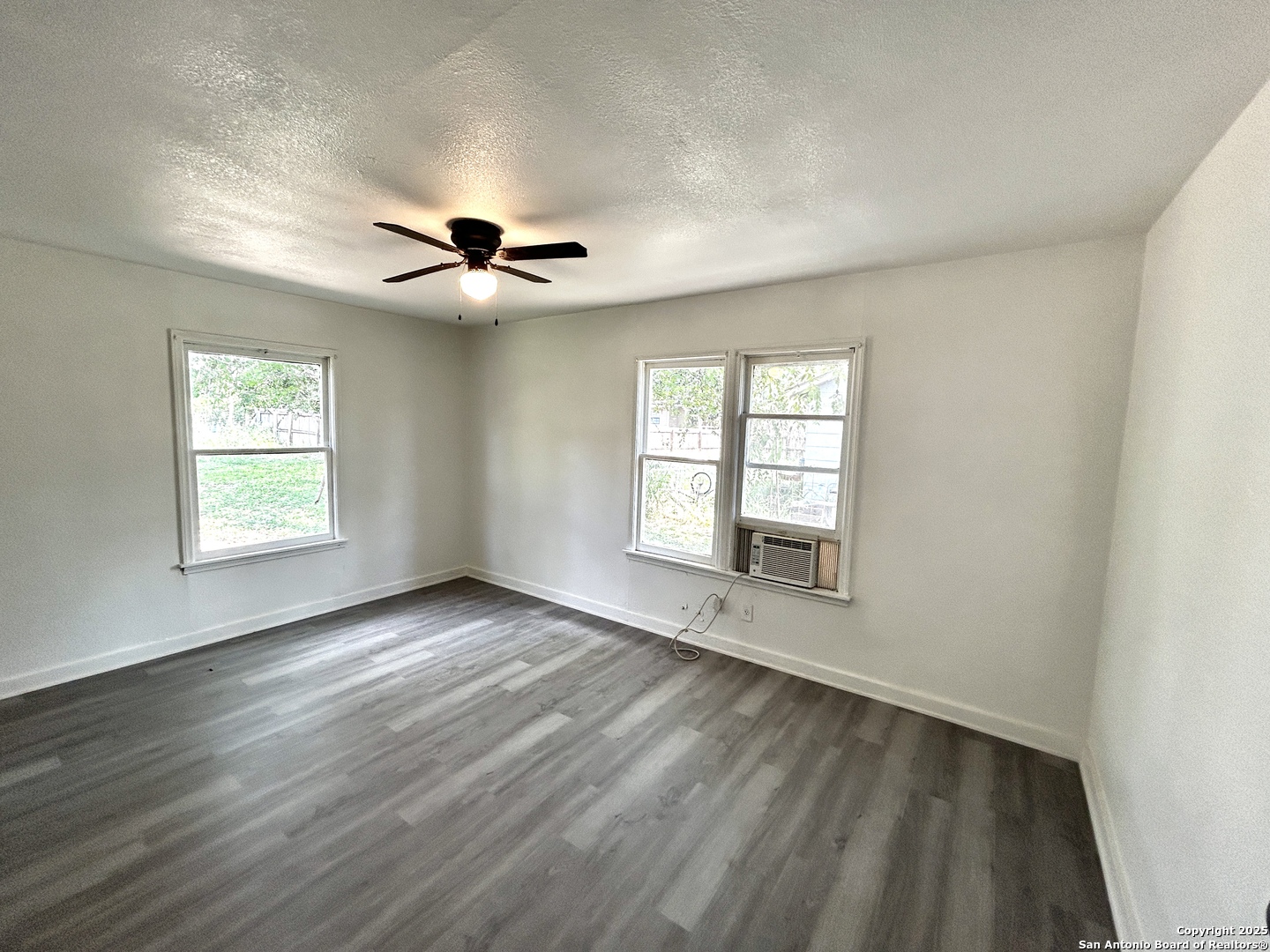 1506 N Avenue E, Beeville, TX 78102