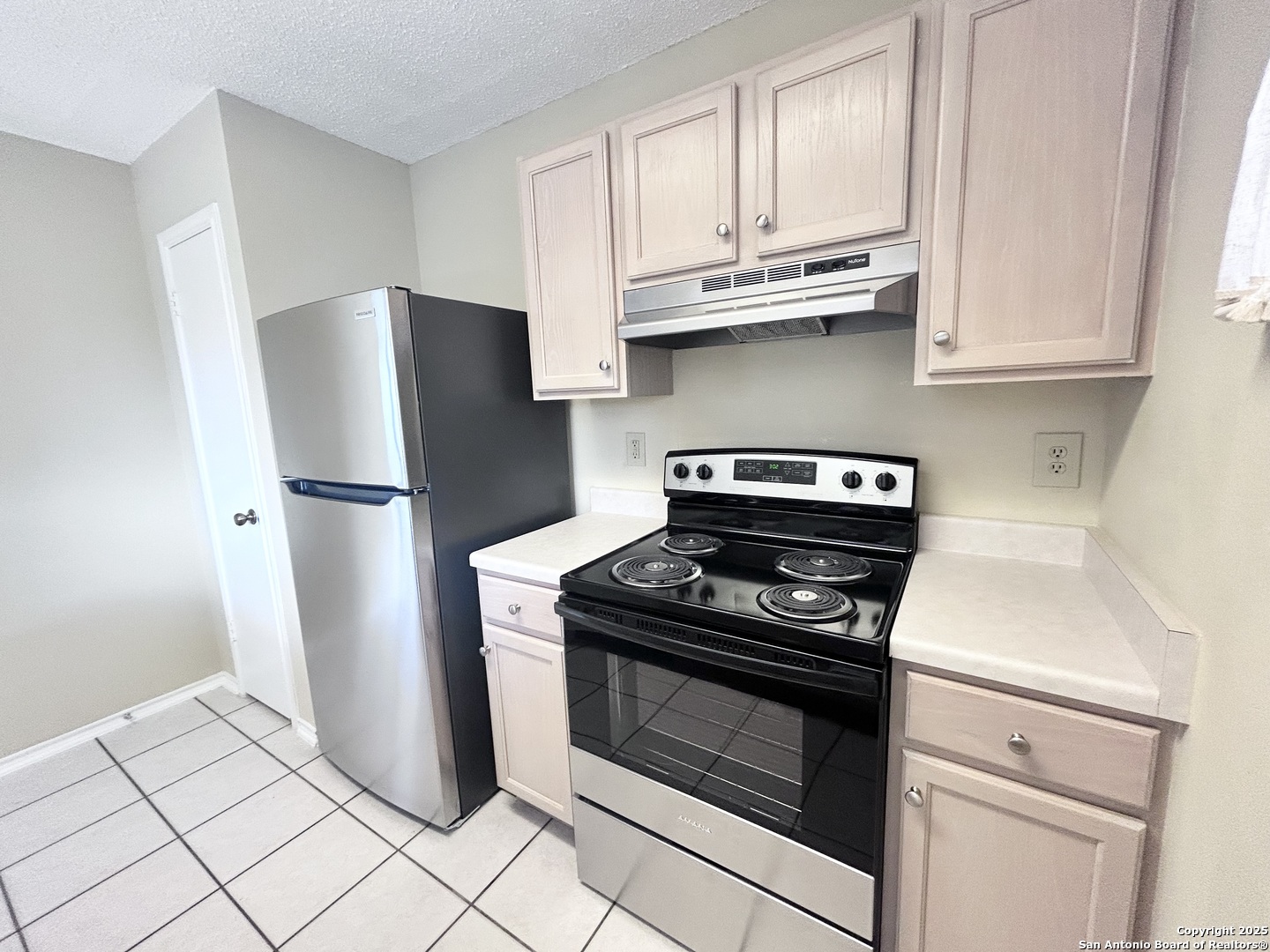 13823 Villa Camino, San Antonio, TX 78233