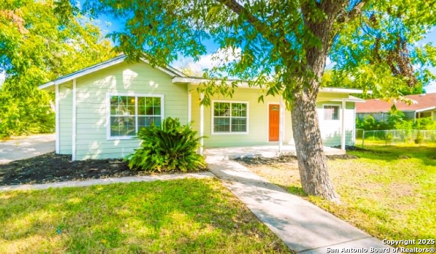 1519 El Monte Listing Cover Image