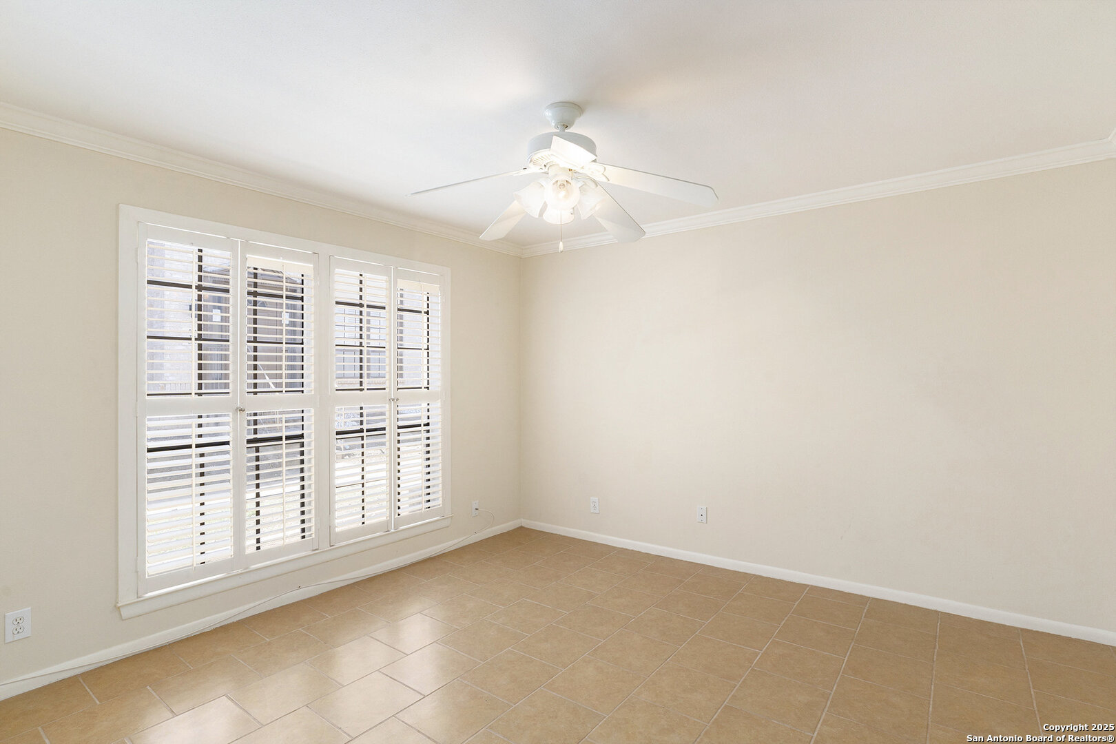 165 W Rampart 507