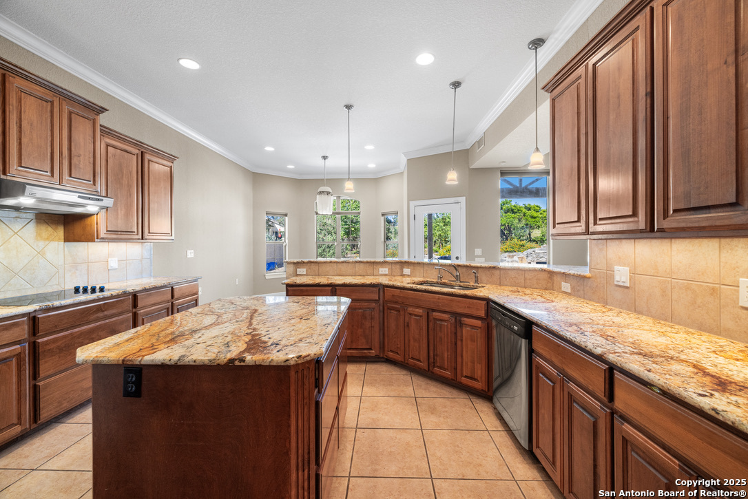 Beautiful granite countertops