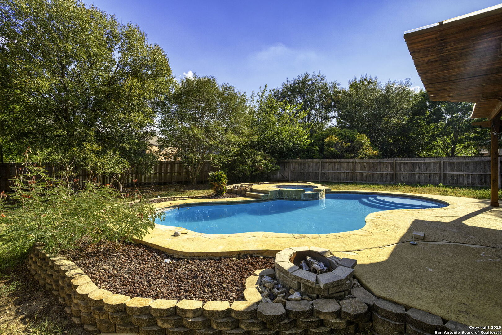 14114 Touch Gold Listing Cover Image