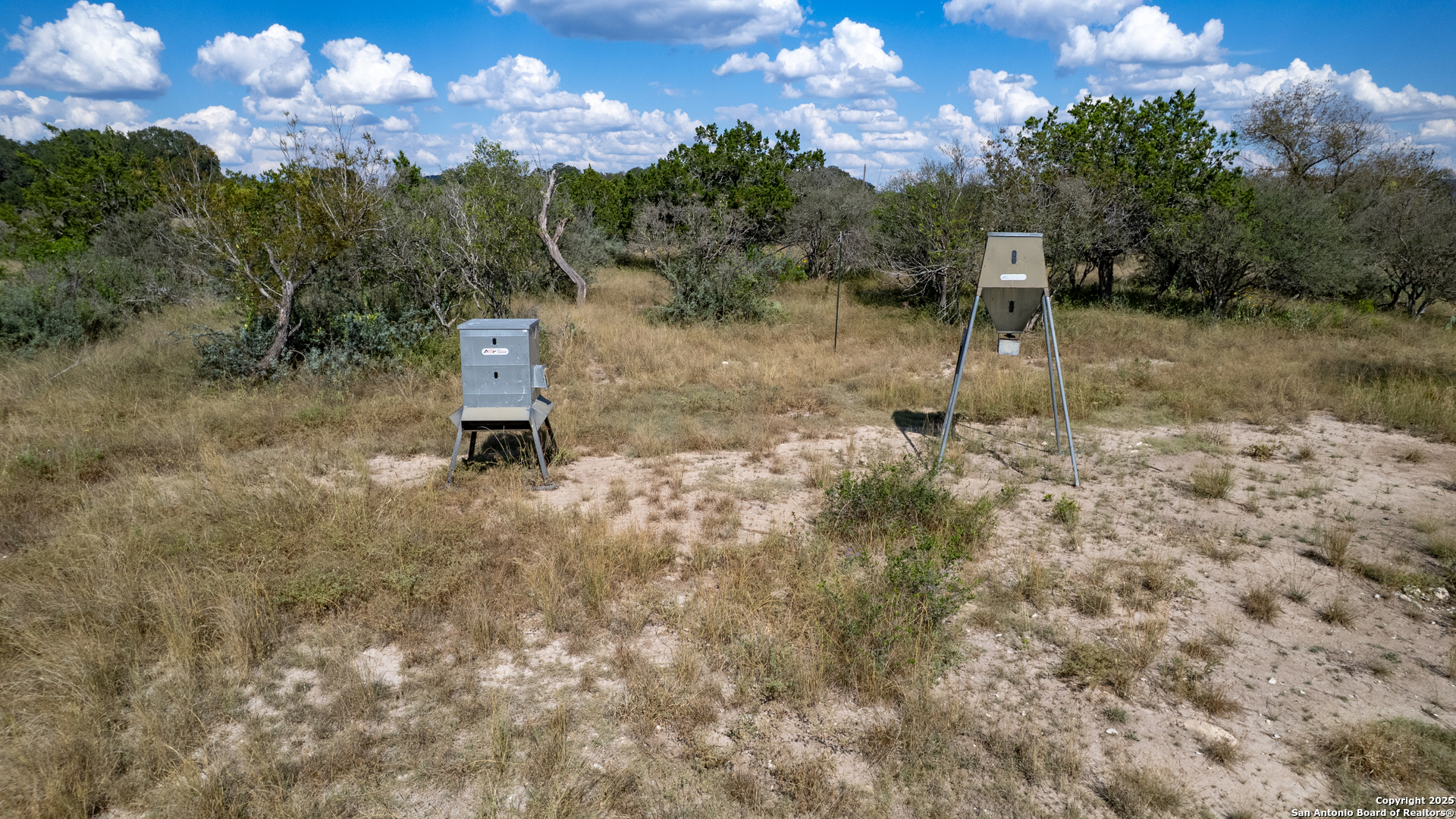 2554 CR 380, Barksdale, TX 78828