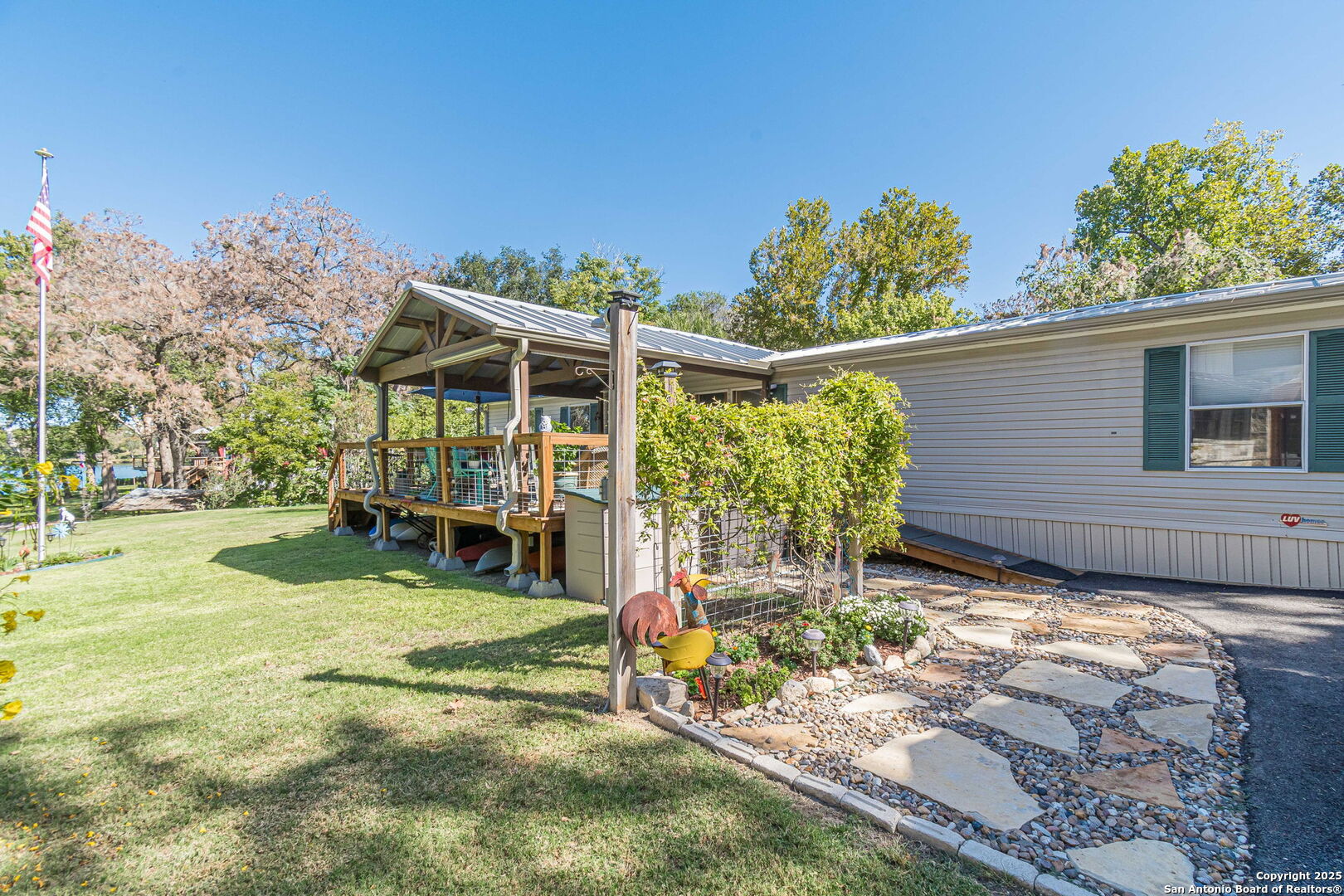 Front view of the home faces SW