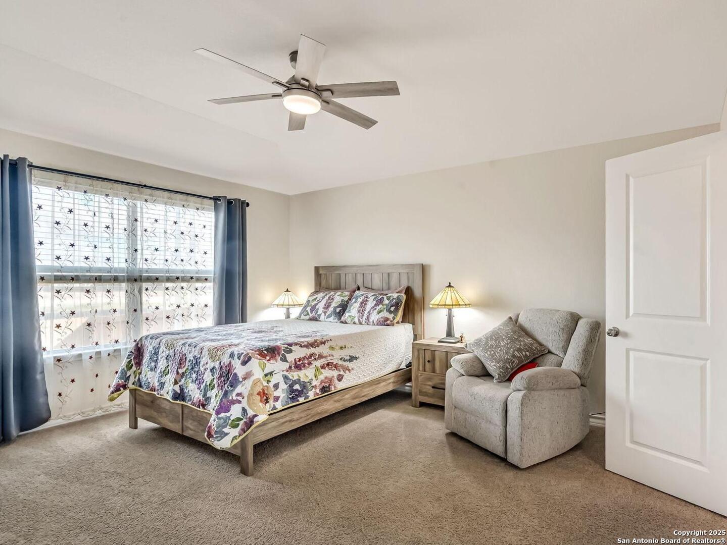 Oversized primary bedroom with space for seating!