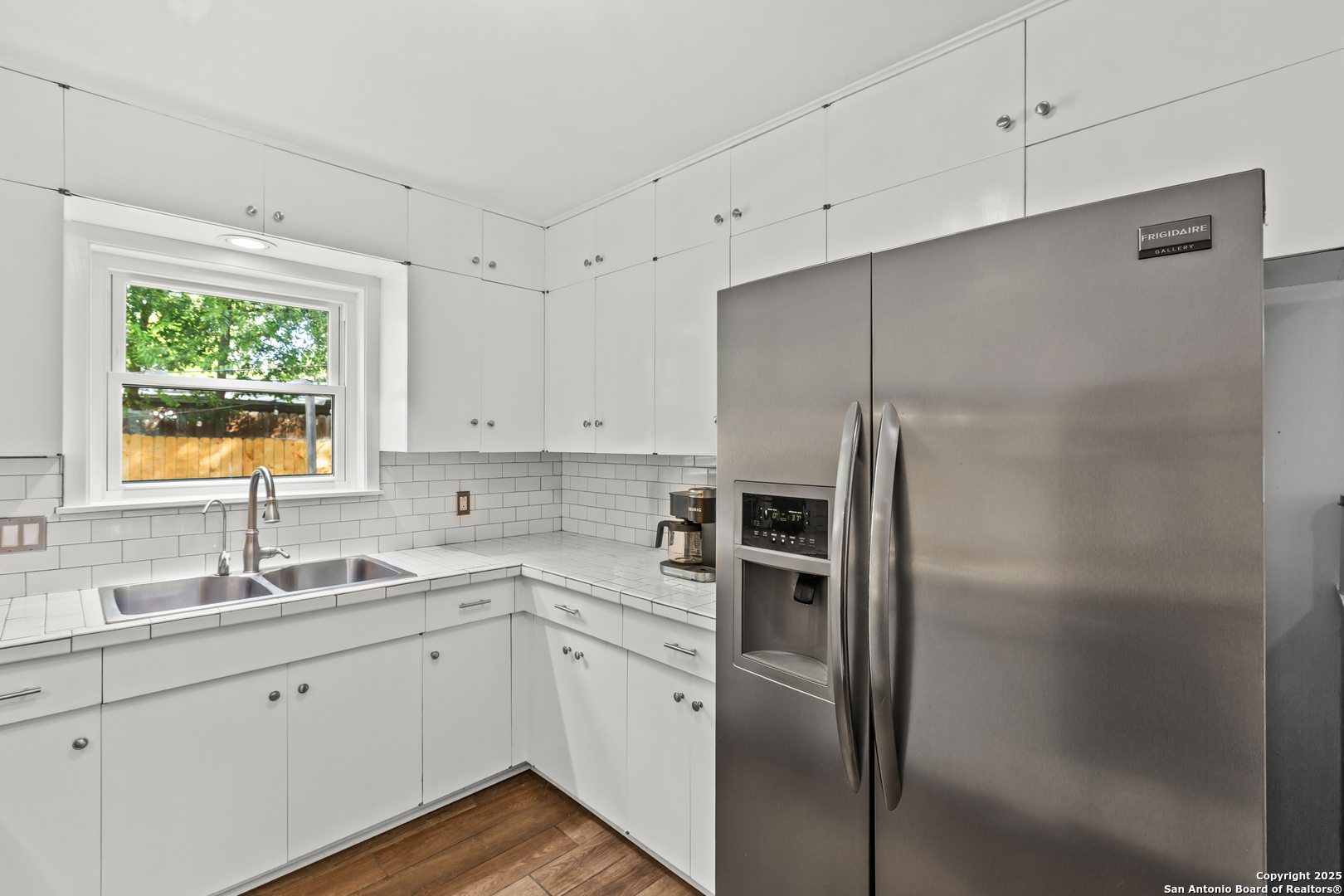 Stainless appliances