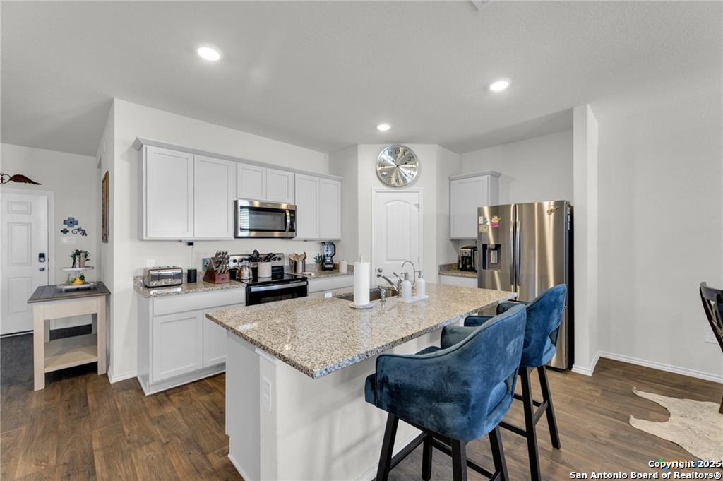 Open Floor plan with island kitchen 