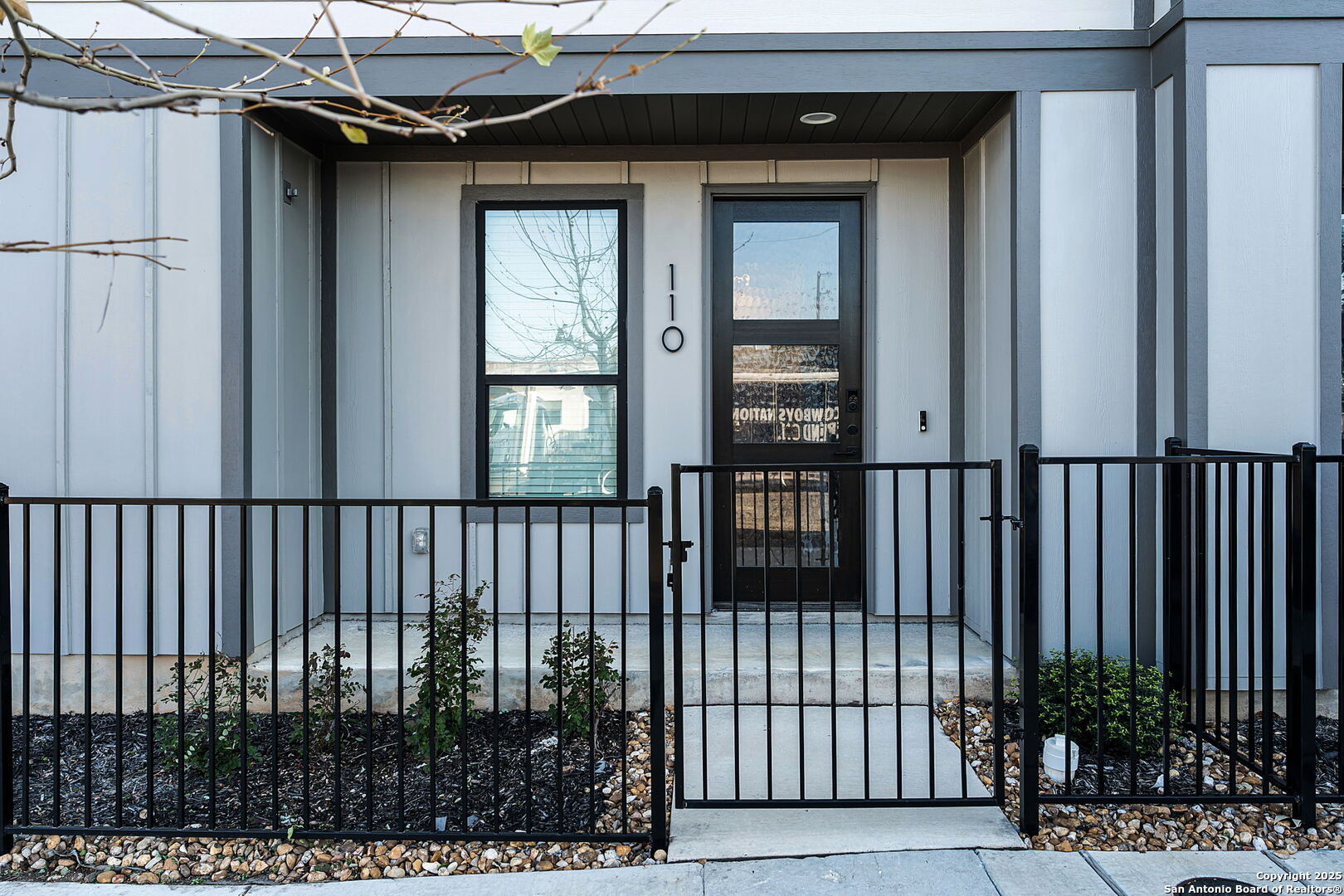 110 Playmoor, San Antonio, TX 78210