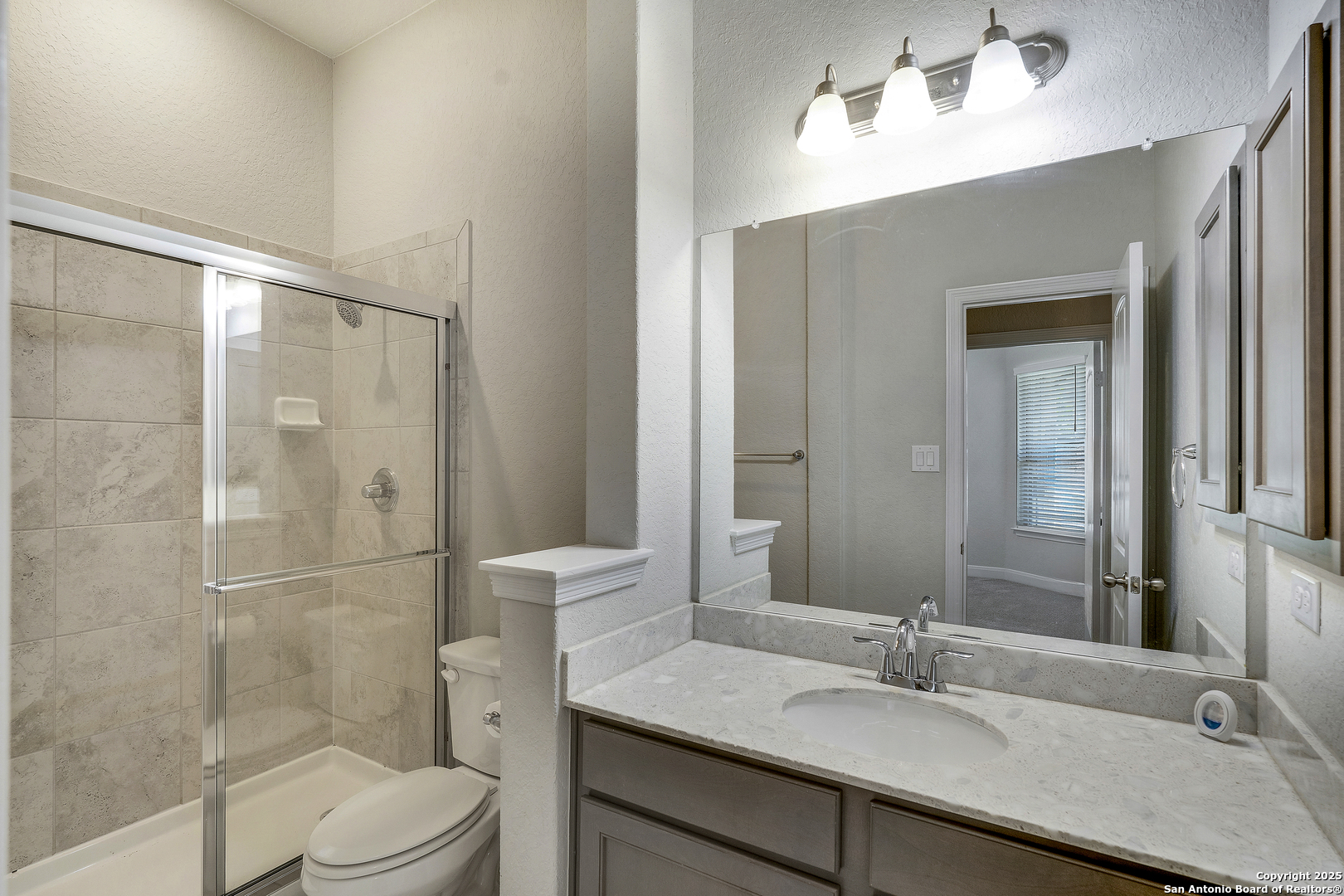 Guest Suite Primary Bath 1st floor