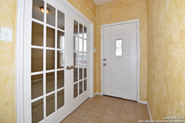 3814 Mahogany Cv, San Antonio, TX 78261