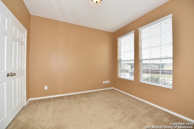 3814 Mahogany Cv, San Antonio, TX 78261