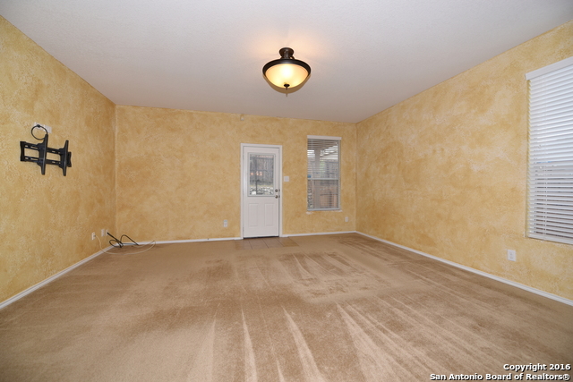 3814 Mahogany Cv, San Antonio, TX 78261