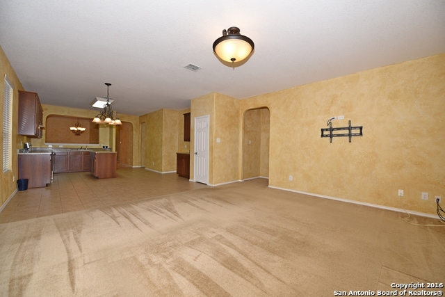 3814 Mahogany Cv, San Antonio, TX 78261