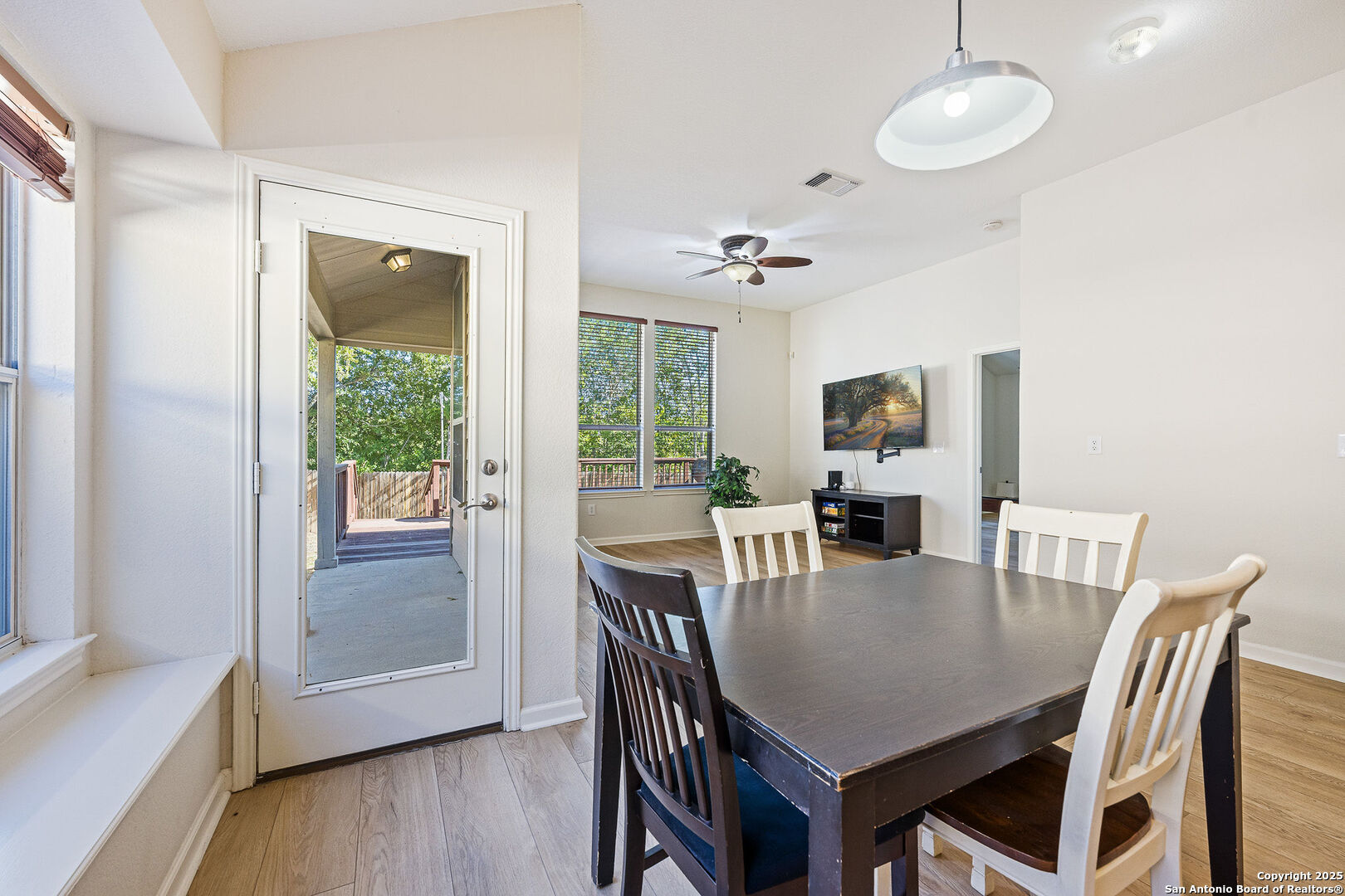 Tv picture is photo shopped