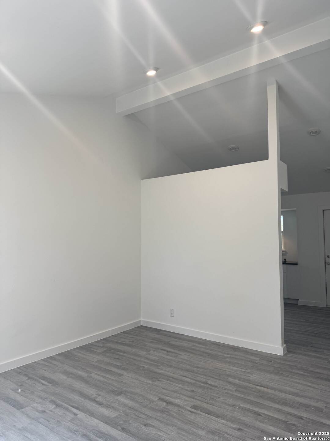 1st Living Area