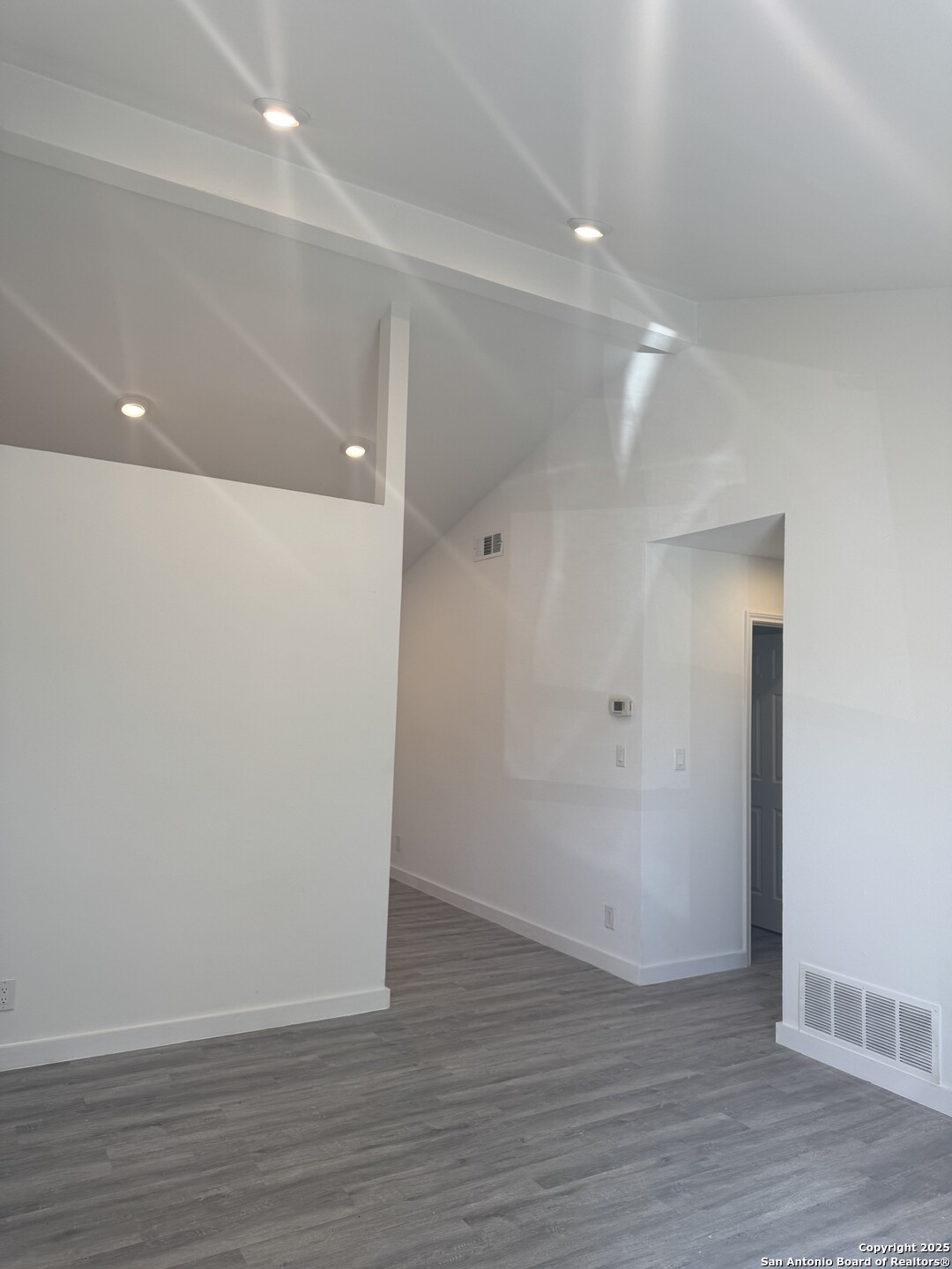 1st Living Area