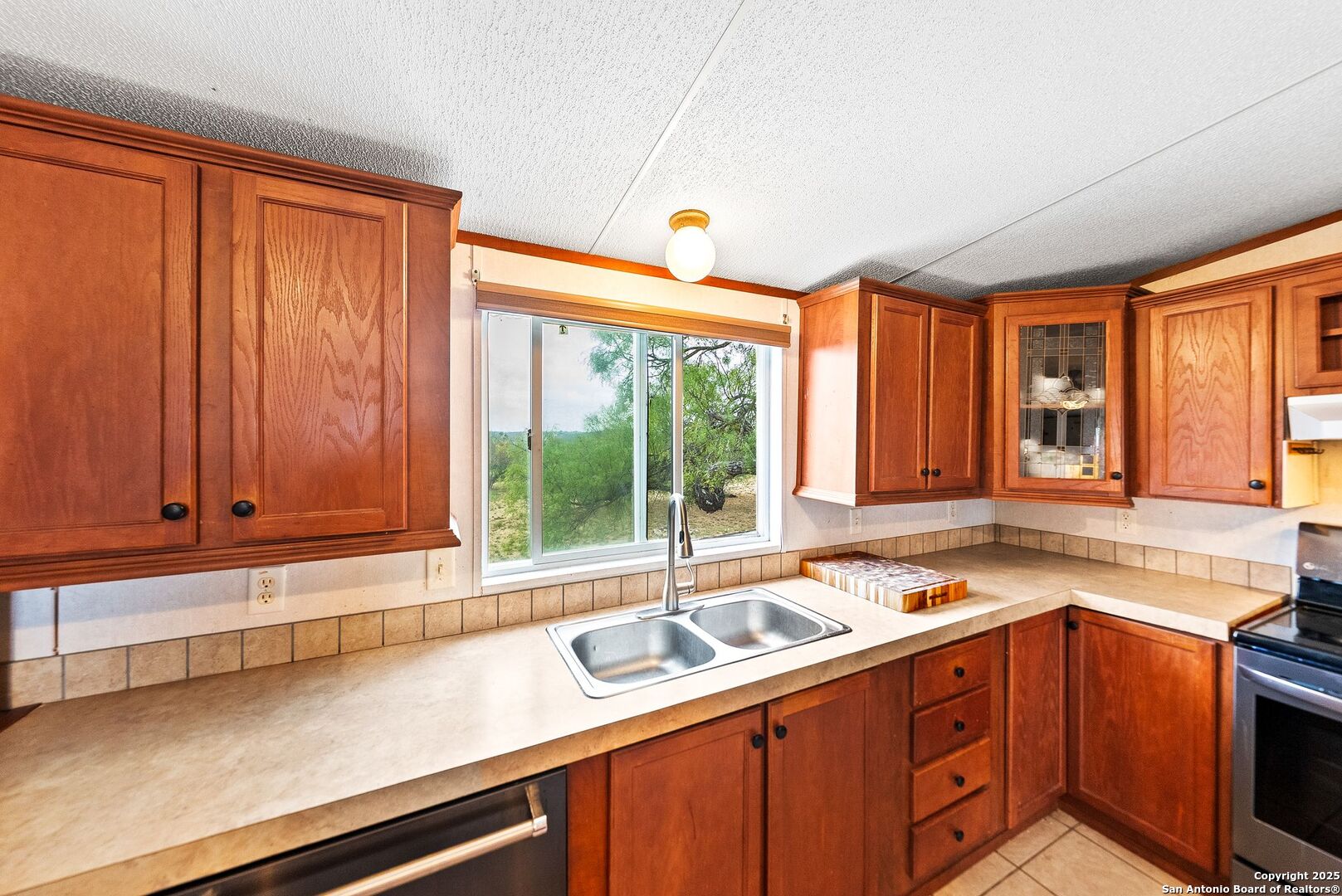 Lots of counter space