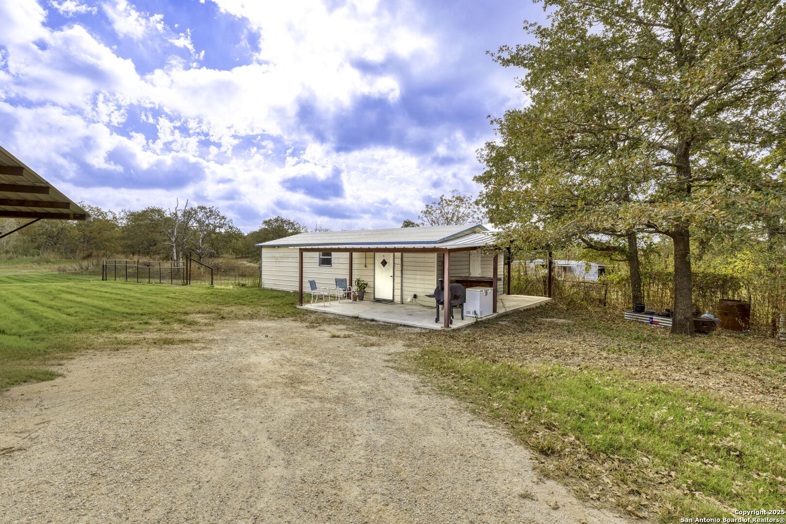 Guest Home has own entrance, septic, parking.
