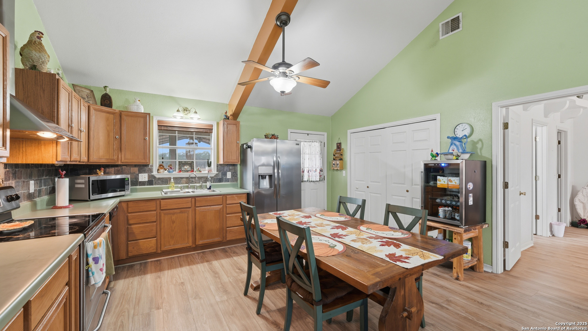 142 Chaparral, Floresville, TX 78114