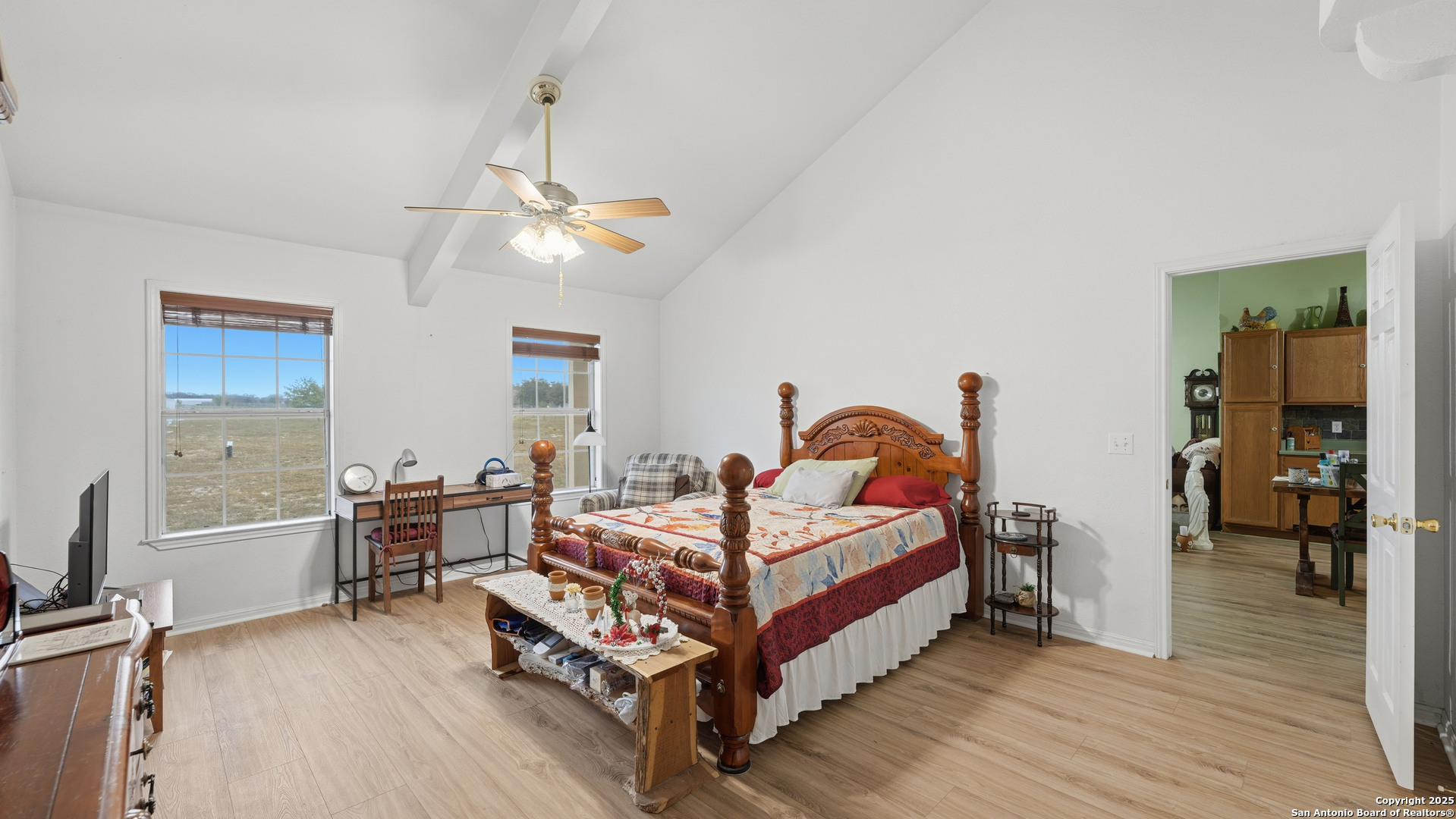 142 Chaparral, Floresville, TX 78114